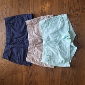 3 pairs of J crrw shorts for one price, Size 6